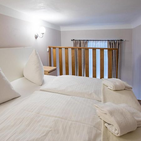 Michalska Apartment براغ المظهر الخارجي الصورة