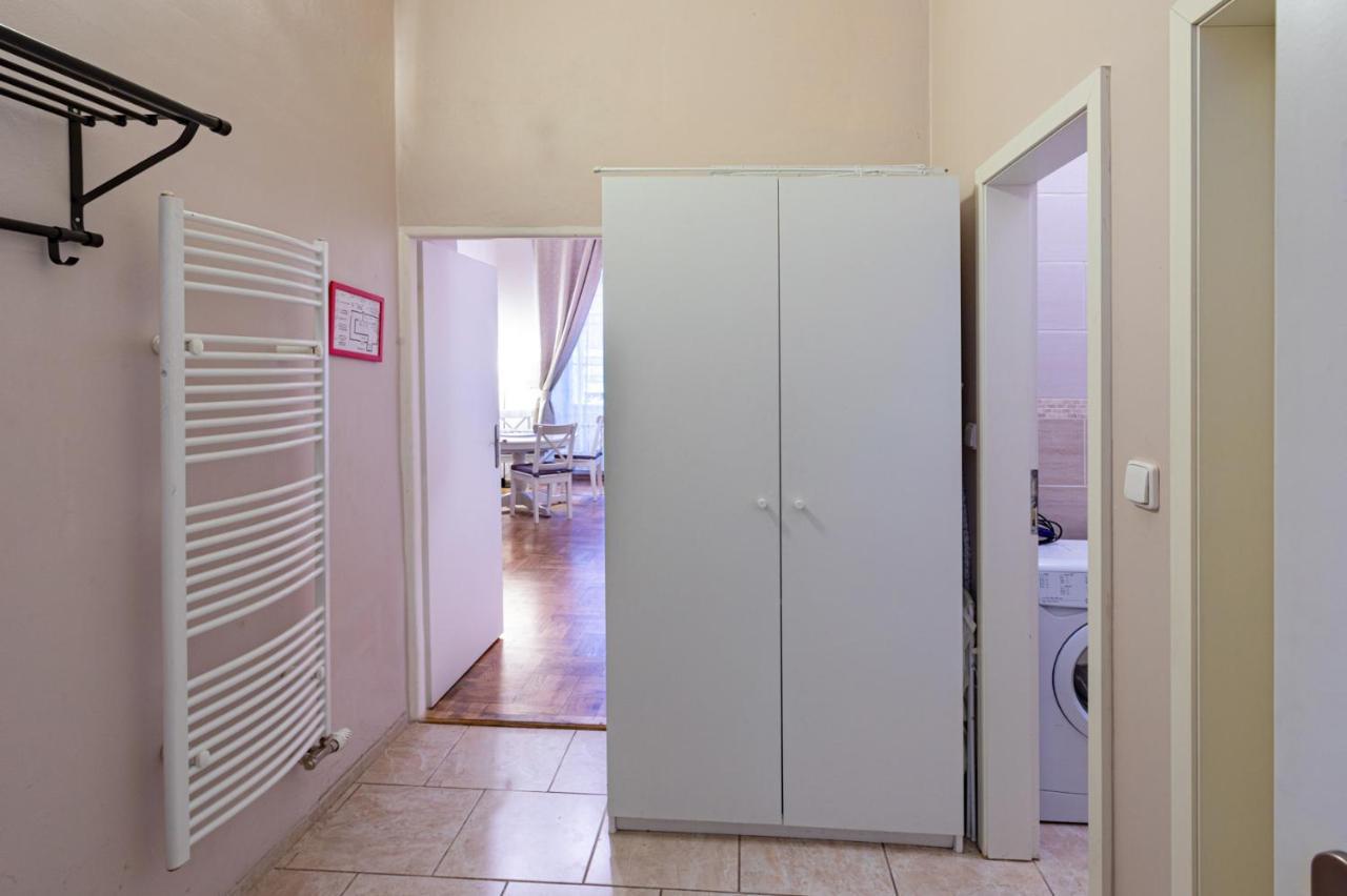Michalska Apartment براغ المظهر الخارجي الصورة