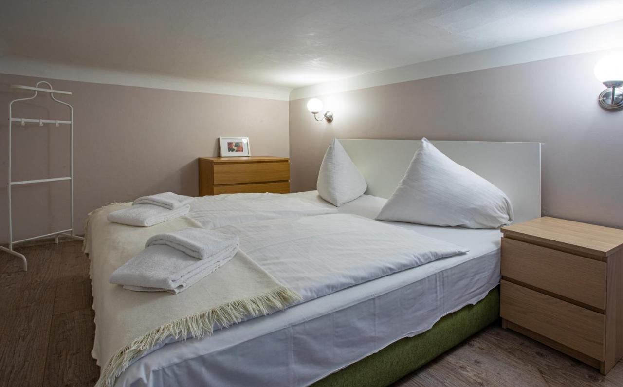 Michalska Apartment براغ المظهر الخارجي الصورة