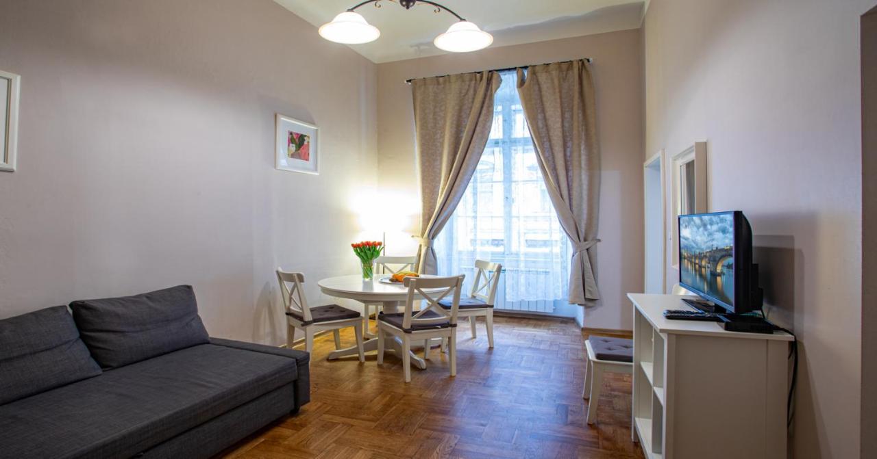 Michalska Apartment براغ المظهر الخارجي الصورة