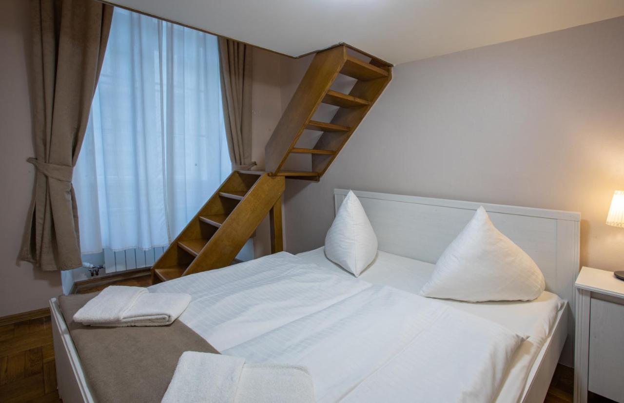 Michalska Apartment براغ المظهر الخارجي الصورة